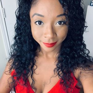 Meet your Posher, Tye